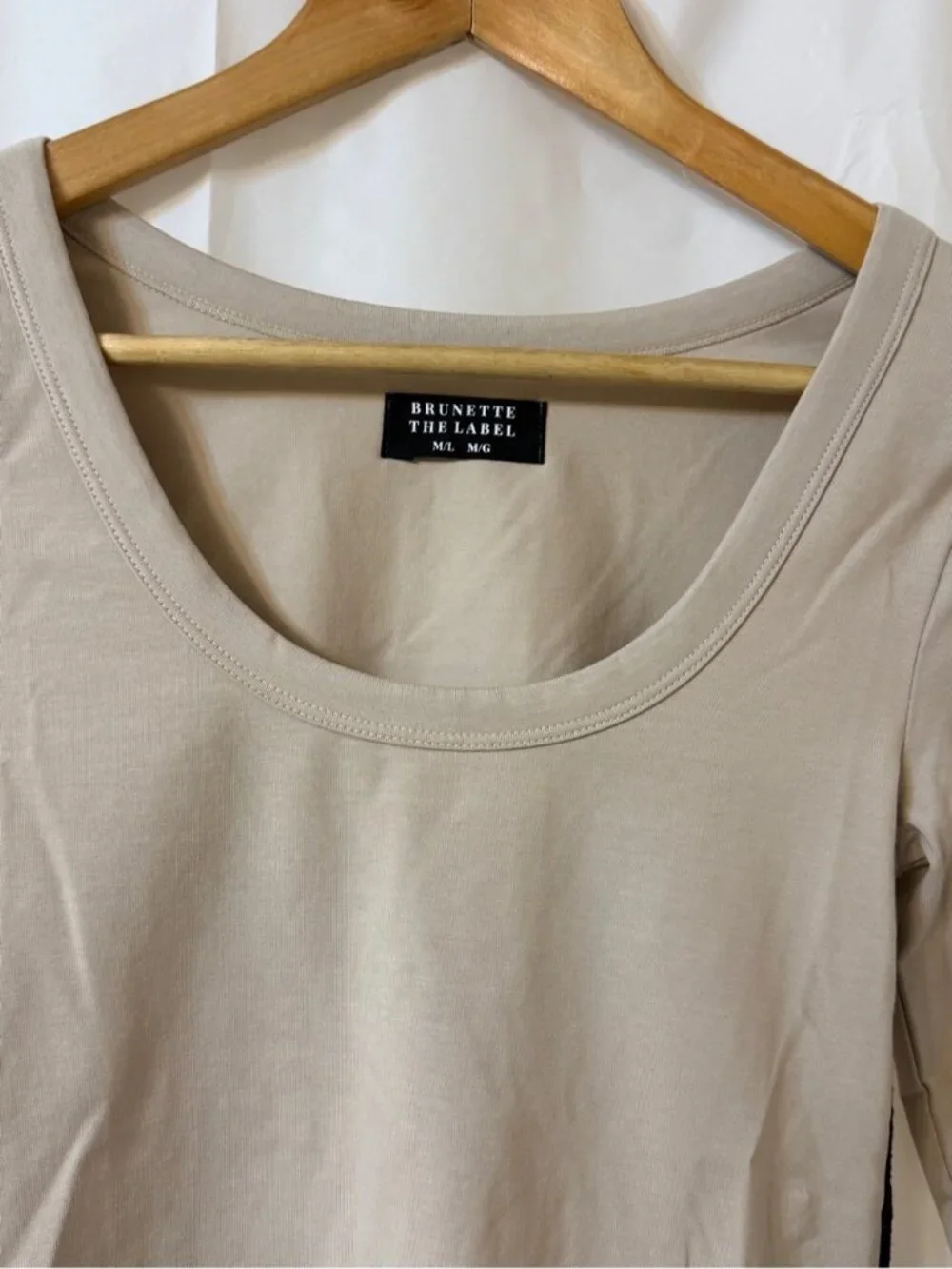 Brunette The Label Scoop Neck Long Sleeve Tee Oyster M/L